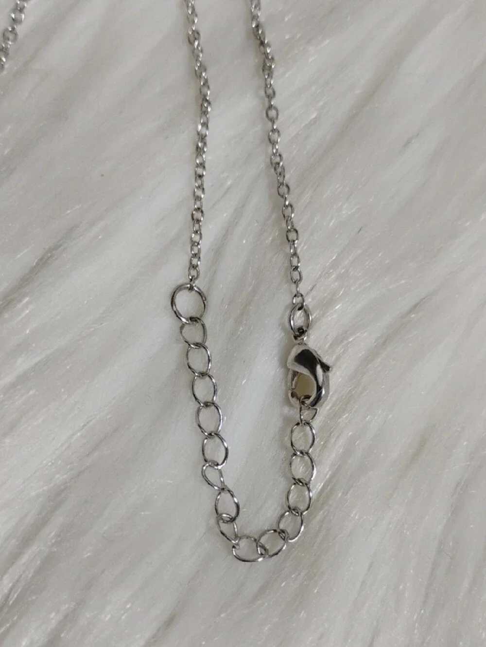 SALE! Fine Silver Plated Teardrop Sparkling CZ Diamond Statement Necklace - Picture 5 of 11